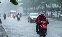 Thời tiết dịp lễ 30/4-1/5: Miền Bắc mưa rào, trời chuyển lạnh