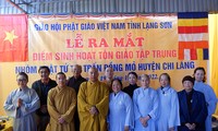 Lễ ra mắt điểm sinh hoạt tôn giáo tập trung tại Đồng Mỏ, huyện Chi Lăng -Ảnh: DC