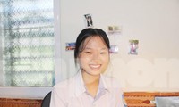 Nữ sinh á khoa khối C toàn quốc là Đảng viên, được tuyển thẳng vào 3 trường đại học tốp đầu