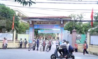 Bất cập học phí tại Nghệ An: Một lớp học, 2 mức thu 