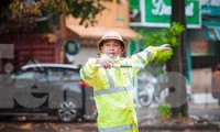 Hình ảnh đẹp người công an nhân dân trong mùa thi 2022