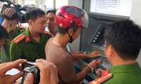 Khởi tố 3 người Trung Quốc trộm thông tin thẻ ATM chiếm đoạt tài sản