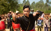 Nam diễn viên Tiến Hoàng