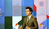 BTV Hoàng Nam từ hotboy Bản tin Thời tiết sang dẫn Bản tin Tài chính kinh doanh