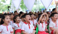 Hà Nội quyết định cho học sinh quay lại trường sớm nhất ngày 1/9.