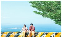 Bộ ảnh du lịch đẹp như tranh vẽ của gia đình trẻ thu hút dân mạng