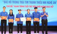 Tổ chức cuộc thi &apos;Bác Hồ trong trái tim thanh thiếu nhi Nghệ An&apos;