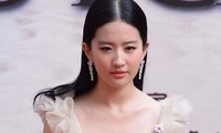 Lưu Diệc Phi bị chê béo và loạt ồn ào từ đêm hội hot nhất Trung Quốc