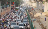 Với hệ thống giao thông đồng bộ, đường Nguyễn Trãi được chọn là 1 trong 2 tuyến đường cấm xe máy đầu tiên. Ảnh: T.Đảng 