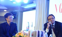 &apos;6 bước tự xuất bản một cuốn sách&apos; được Chủ tịch Hiệp hội Giám đốc Marketing châu Á khen
