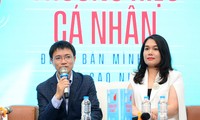 Chủ tịch GBM Group Nguyễn Mến chia sẻ tại lễ ra mắt sách xây dựng thương hiệu cá nhân cho người trẻ