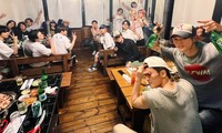 Một bức ảnh của NCT đang gây &apos;náo loạn&apos;, Knet đồng loạt nhảy vào &apos;mổ xẻ&apos; một cách vui vẻ