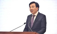 Bộ trưởng, Chủ nhiệm Trần Văn Sơn: Hạ giá nhà hợp lý, dân sẽ bỏ tiền “giải cứu” các chủ đầu tư 