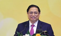 Thủ tướng Phạm Minh Chính: Giải quyết ách tắc, đẩy mạnh sản xuất kinh doanh