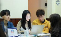 Giúp người trẻ làm chủ công nghệ