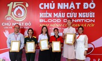Sinh viên trường ĐH Quốc tế (ĐHQG TP. HCM) hào hứng tham gia hiến máu ‘Chủ nhật Đỏ’