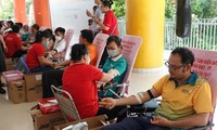 Sôi nổi ngày hội hiến máu ‘Hành trình Đỏ’ tại TP. HCM