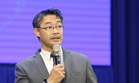 Nguyên Phó Thủ tướng Đức gửi thông điệp đến sinh viên TP. HCM về ‘phát triển bền vững’