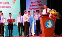 Hội Sinh viên Việt Nam tỉnh Bình Dương nhận Huân chương Lao động hạng Ba