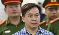 Ông Phan Văn Anh Vũ được giảm một năm tù