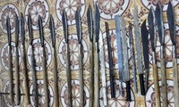 Số hung khí bị công an thu giữ. Ảnh: C.A