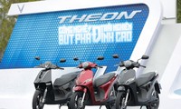 VinFast công bố giá chính thức cho xe điện Theon và Feliz
