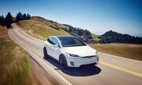 Tesla là thương hiệu ô tô tăng giá trị nhanh nhất năm 2021