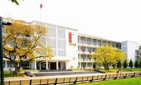 Trường ĐH Bách khoa Hà Nội lùi tiếp lịch học đến ngày 2/3