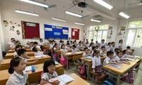 Vì sao tăng tiết môn tiếng Việt lớp 1