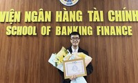 Bí kíp năng nổ ngoại khóa mà điểm GPA vẫn gần như tuyệt đối của chàng sinh viên NEU
