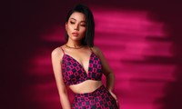 Bị người yêu bỏ vì ngoại hình, nữ ca sĩ &apos;Bốn chữ lắm&apos; bất ngờ &apos;lột xác&apos; khi giảm 20 kg trong 2 tháng