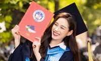 Cận cảnh loạt ảnh Hoa hậu Đỗ Thị Hà khoe nhan sắc rạng rỡ trong ngày tốt nghiệp ĐH Kinh tế Quốc dân