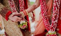 Cô dâu 19 tuổi treo cổ tự tử do bị bố mẹ chồng bạo hành vì không có đủ của hồi môn