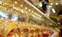 Vàng thế giới lao dốc, SJC lập tức &apos;bốc hơi&apos; 400.000 đồng/lượng 