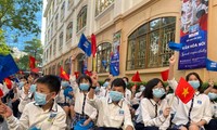 Bà Rịa-Vũng Tàu cấm các trường ép học sinh mua đồng phục đầu năm