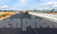 Thu phí cao tốc Phan Thiết - Dầu Giây: Cao nhất gần 300.000 đồng/lượt