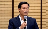 Chủ tịch UBND quận Cầu Giấy Bùi Tuấn Anh