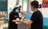 Yên Phạm đón sinh nhật đặc biệt khi đi tình nguyện phòng chống dịch tại TPHCM. Ảnh: NVCC