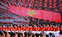 Khởi động 65 ngày cao điểm hành động chào mừng 65 năm Hội LHTN Việt Nam