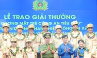 Vinh danh Gương mặt trẻ Công an tiêu biểu và thanh niên Công an xã có thành tích xuất sắc năm 2022