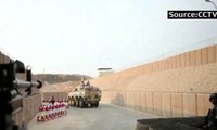 Lối vào căn cứ của hải quân Trung Quốc ở Djibouti rất vòng vèo (ảnh cắt từ video)