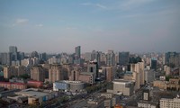  Toàn cảnh Bắc Kinh ngày 11 tháng 4 năm 2018. Thành phố có thêm 33 tỷ phú vào năm ngoái