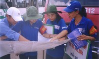 Những hình ảnh đọng mãi về màu áo xanh tình nguyện