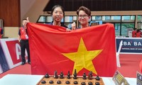 Hai nữ sinh giành Huy chương Vàng đầu tiên tại SEA Games 32