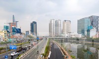 Cận cảnh đường song hành đại lộ Võ Văn Kiệt trước ngày khánh thành