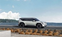 Kia hé lộ thời điểm ra mắt toàn cầu SUV điện EV9