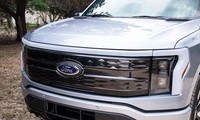 Ford sẽ ngăn chặn tình trạng đại lý bán xe kênh giá?