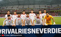 Đội tuyển Việt Nam bị kẹt lại ở Singapore, về nước ngày 31/12