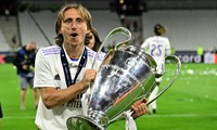 Modric gia hạn hợp đồng với Real Madrid sau chiến tích Champions League 