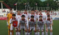 HLV Mai Đức Chung: Hàng thủ mất tập trung nên thua Myanmar, muốn thay đổi con người 